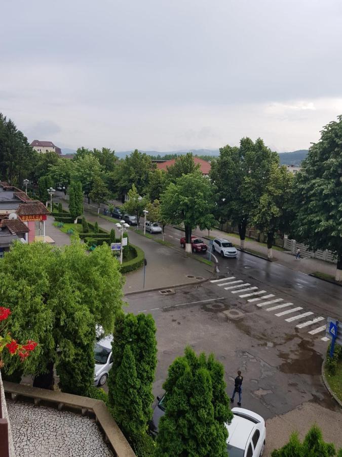 Apartament Posada Curtea de Argeş Екстериор снимка